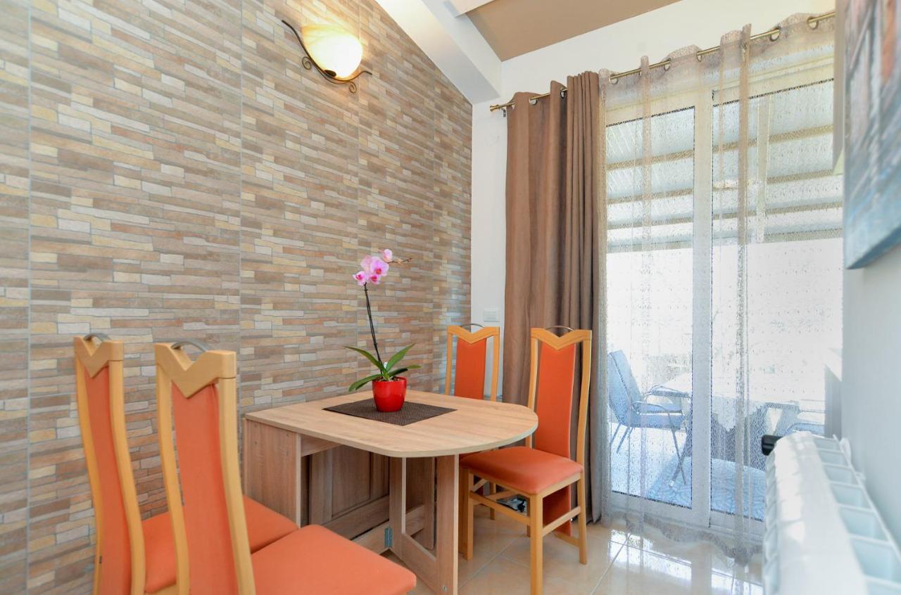 רוביני Apartments Voltica 1049 מראה חיצוני תמונה